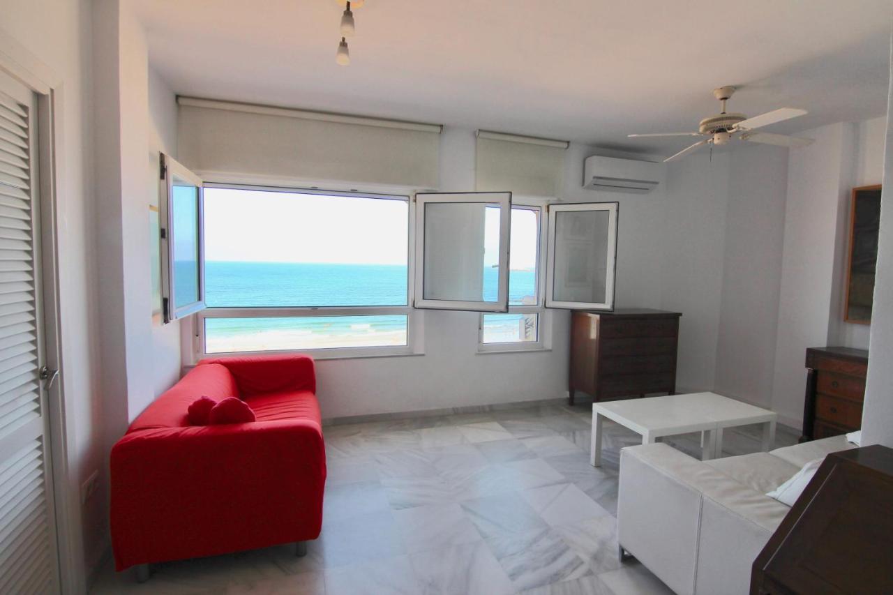 Apartamento Ventanal Al Mar Cadiz Bagian luar foto